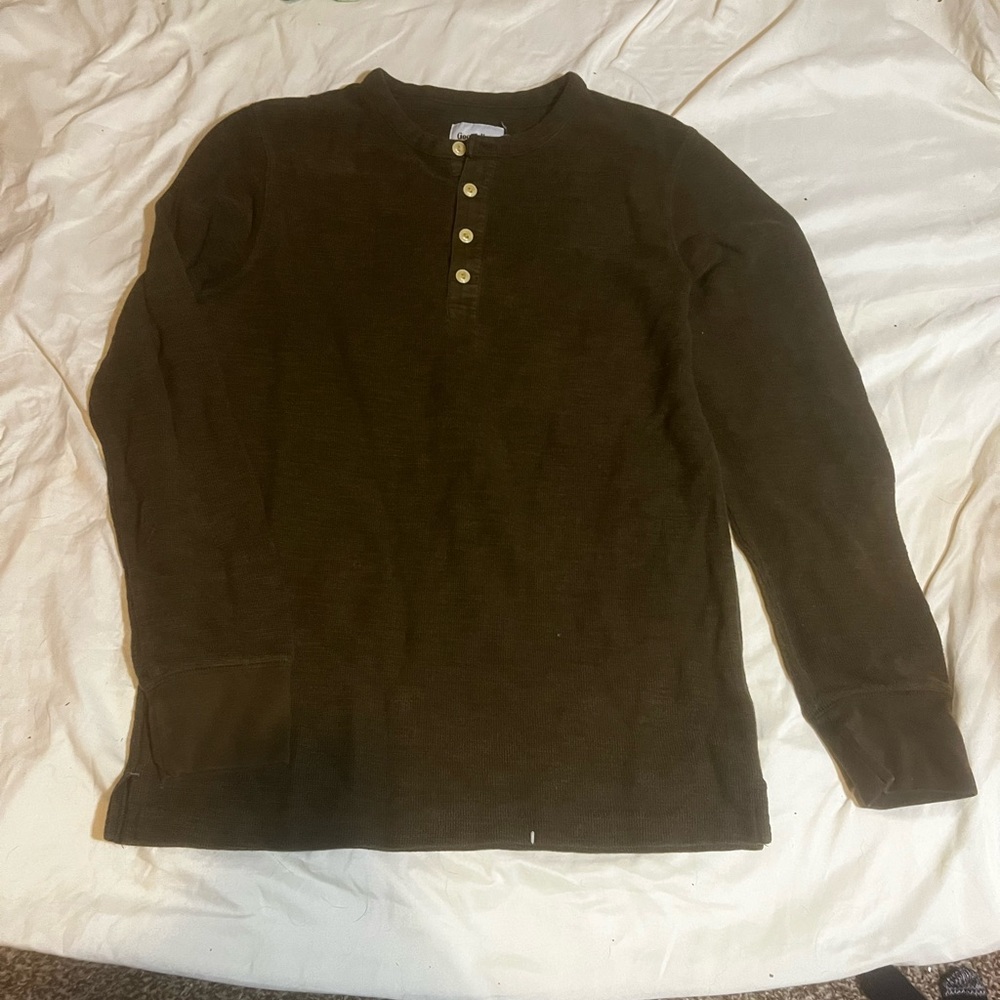 button knit sweatshirt